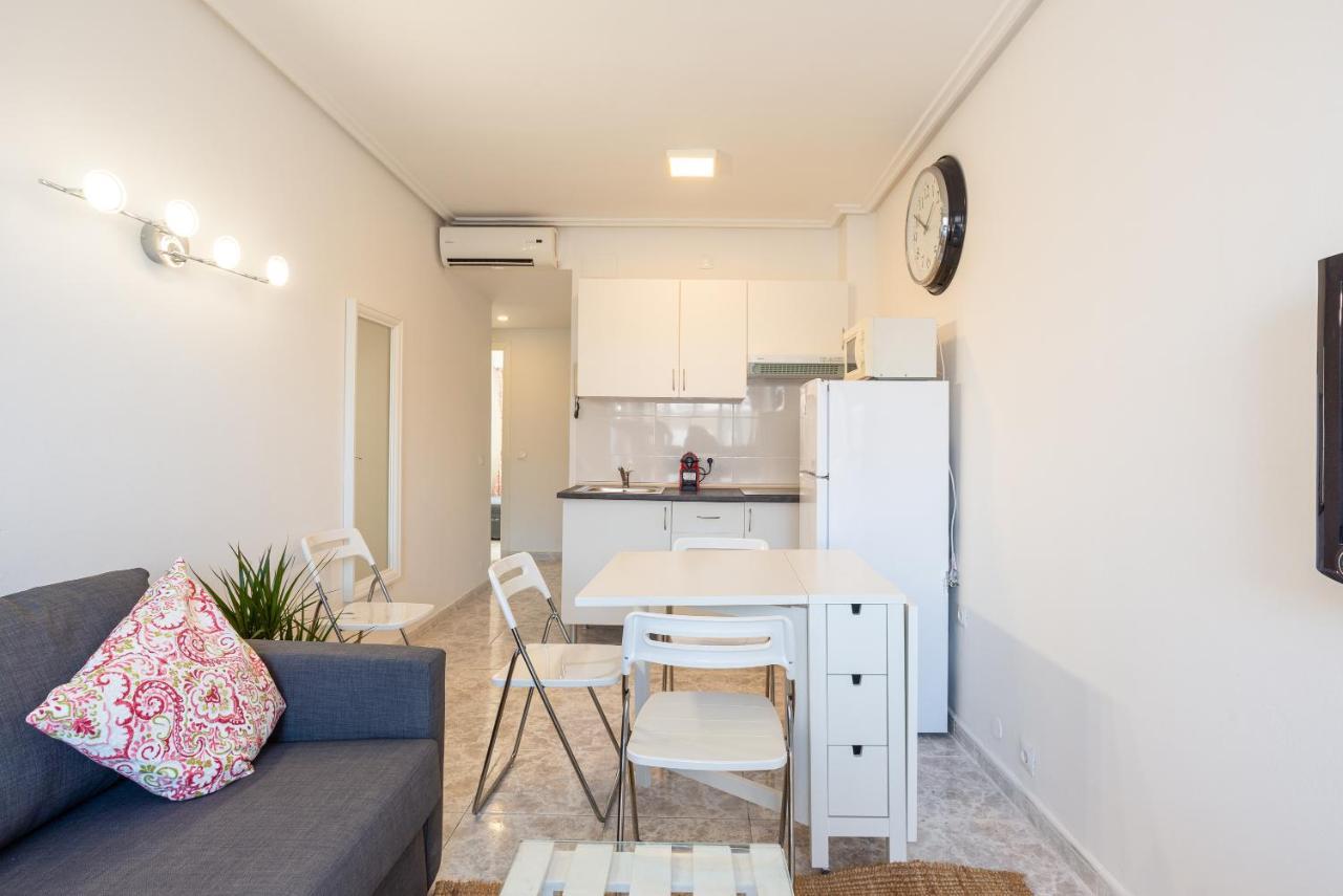 Steps Away From The Sand/ Malagueta Appartement