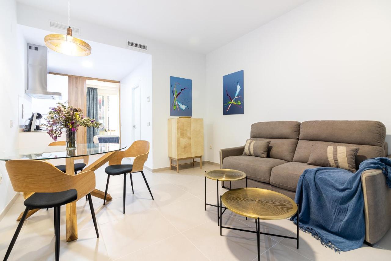 Apartment Center Flat Mariblanca 12 Sun & Terrace Boutique