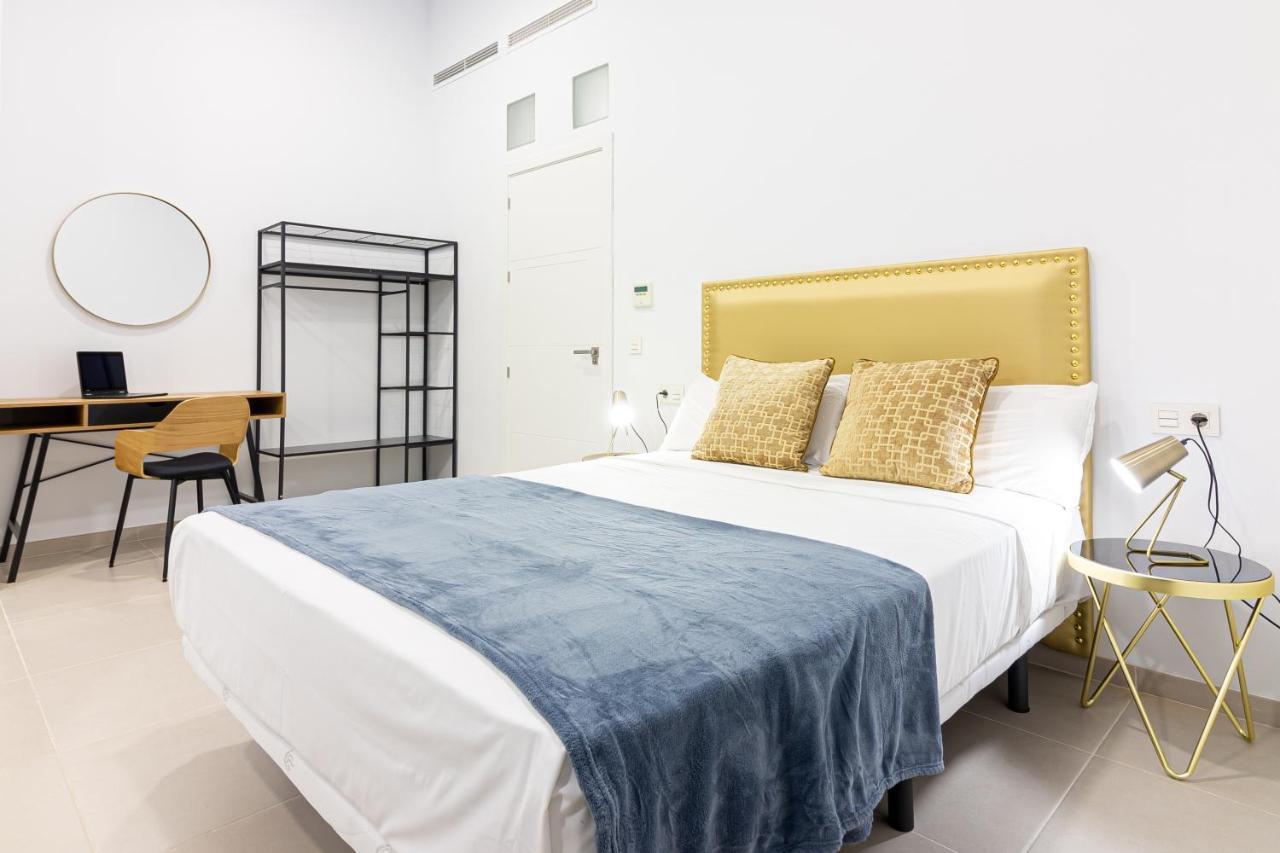 Apartment Center Flat Mariblanca 12 Sun & Terrace Boutique *