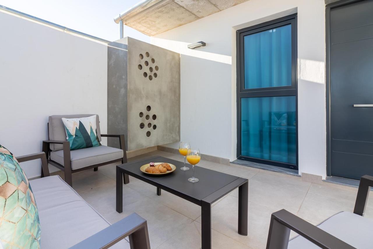 Center Flat Mariblanca 12 Sun & Terrace Boutique Apartment