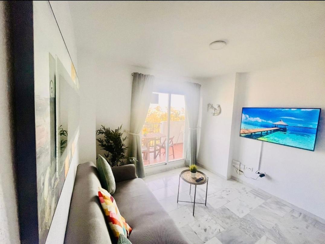 Two Bed, Two Bath With Sea Views - Angel De Miraflores Apartment