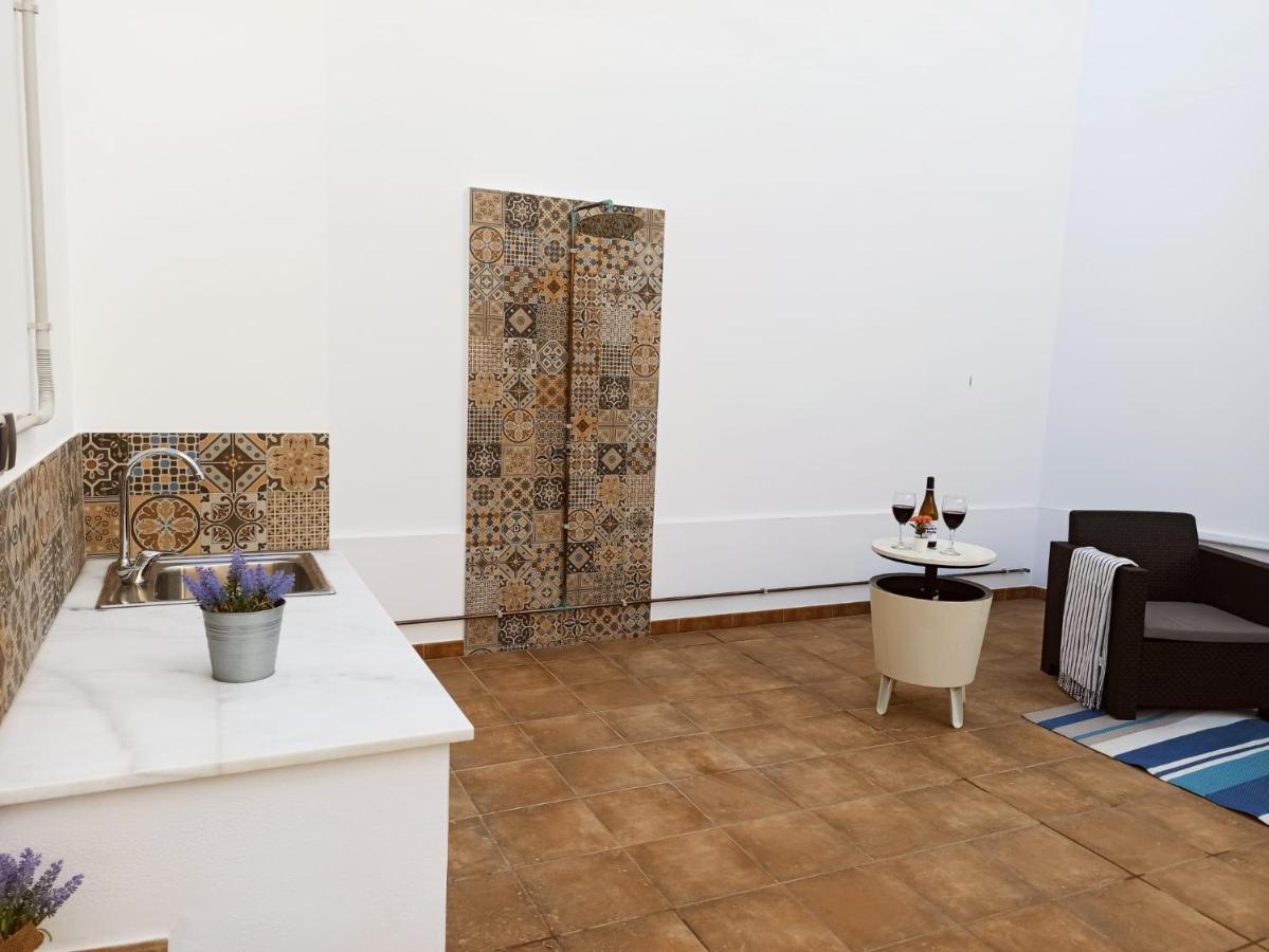 Appartement Malasana 51, New Art Apartment, Breakfast Included, Historic Center, Quite Neighborhood, Ml *