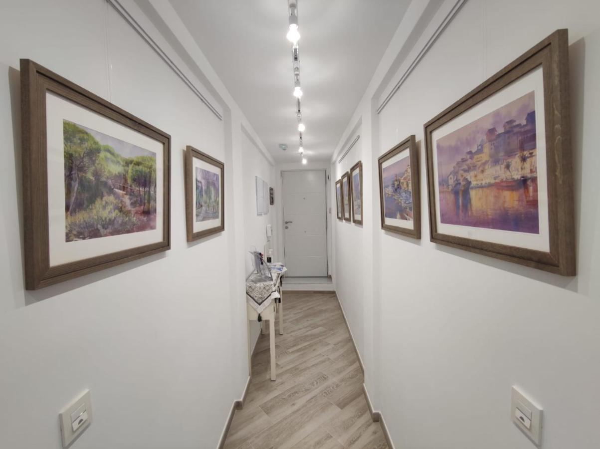 Malasana 51, New Art Apartment, Breakfast Included, Historic Center, Quite Neighborhood, Ml Málaga