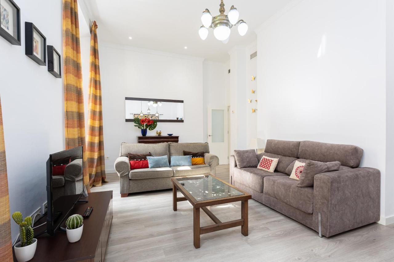 Apartment Julieta Historical By Alohamalaga