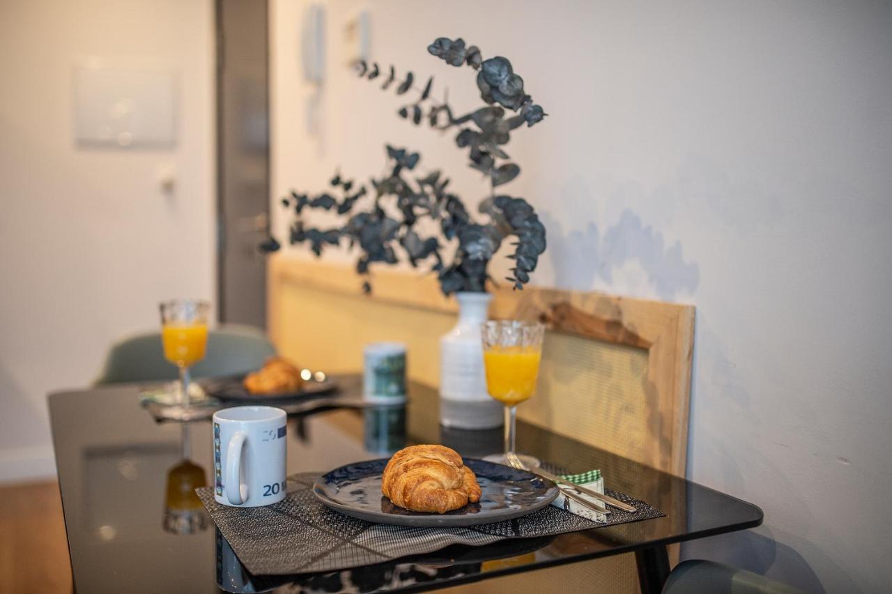 New -shared Pool & Solarium- 1b * Malaga