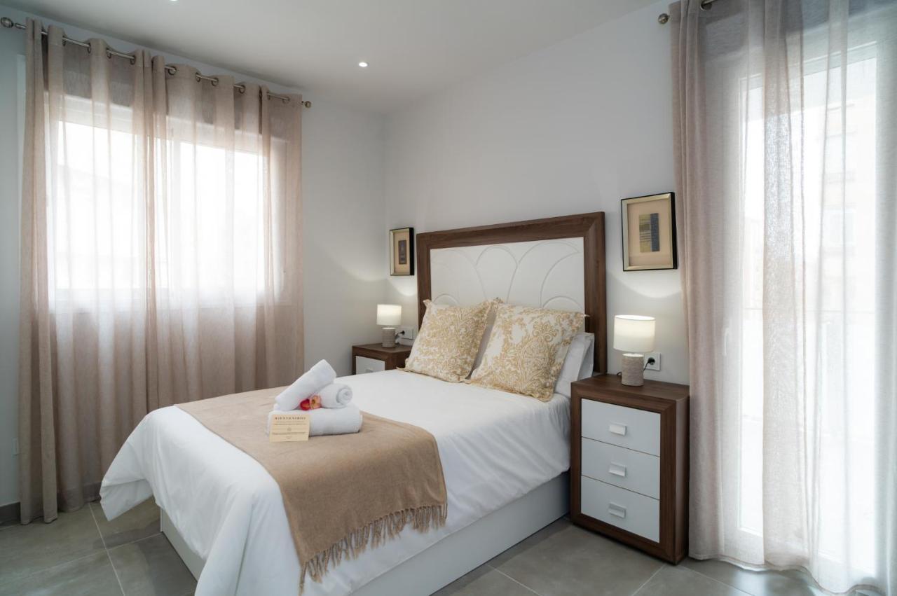 Aac - Con Luz Propia, Amplio Y Nuevo! Apartamento