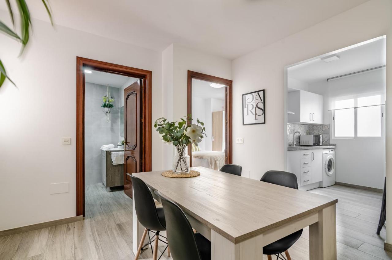 Wintowinrentals Your Steps From The Center Appartement