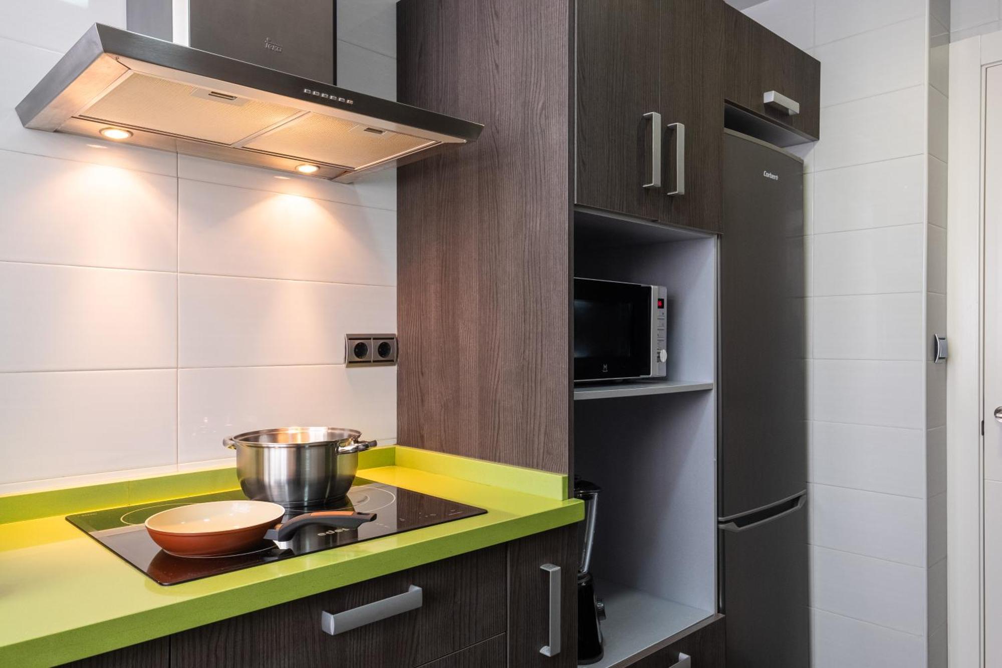 Hh Victoria Luxury Apartment Malaga