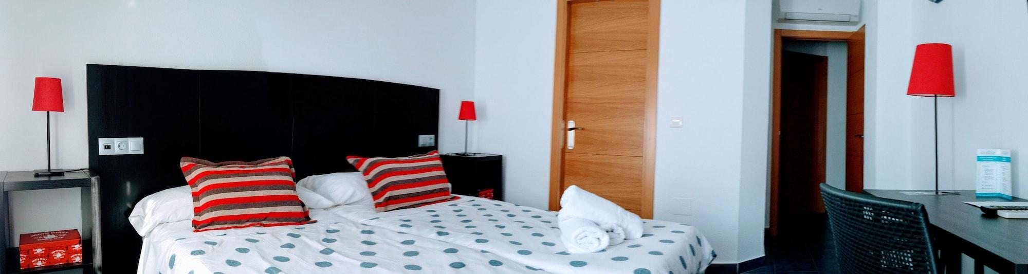 Elcano Hotel 2*