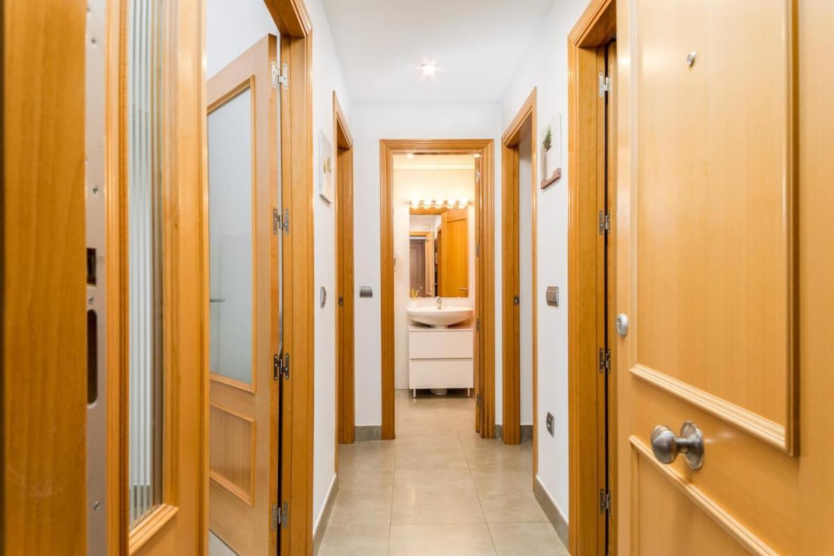 Apartment C54 - Homey 2 Bedroom In Town *