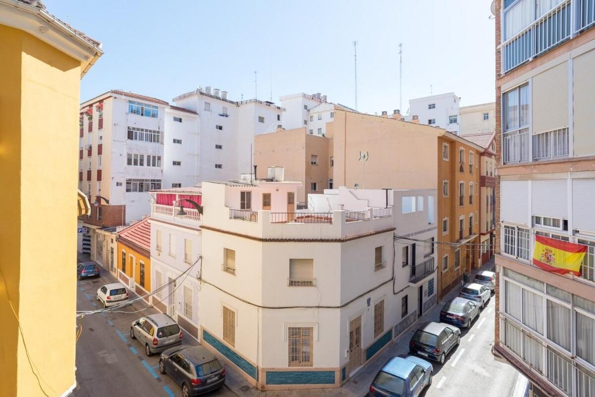 C17 - Friendly Studio Close To Town 3 Apartment