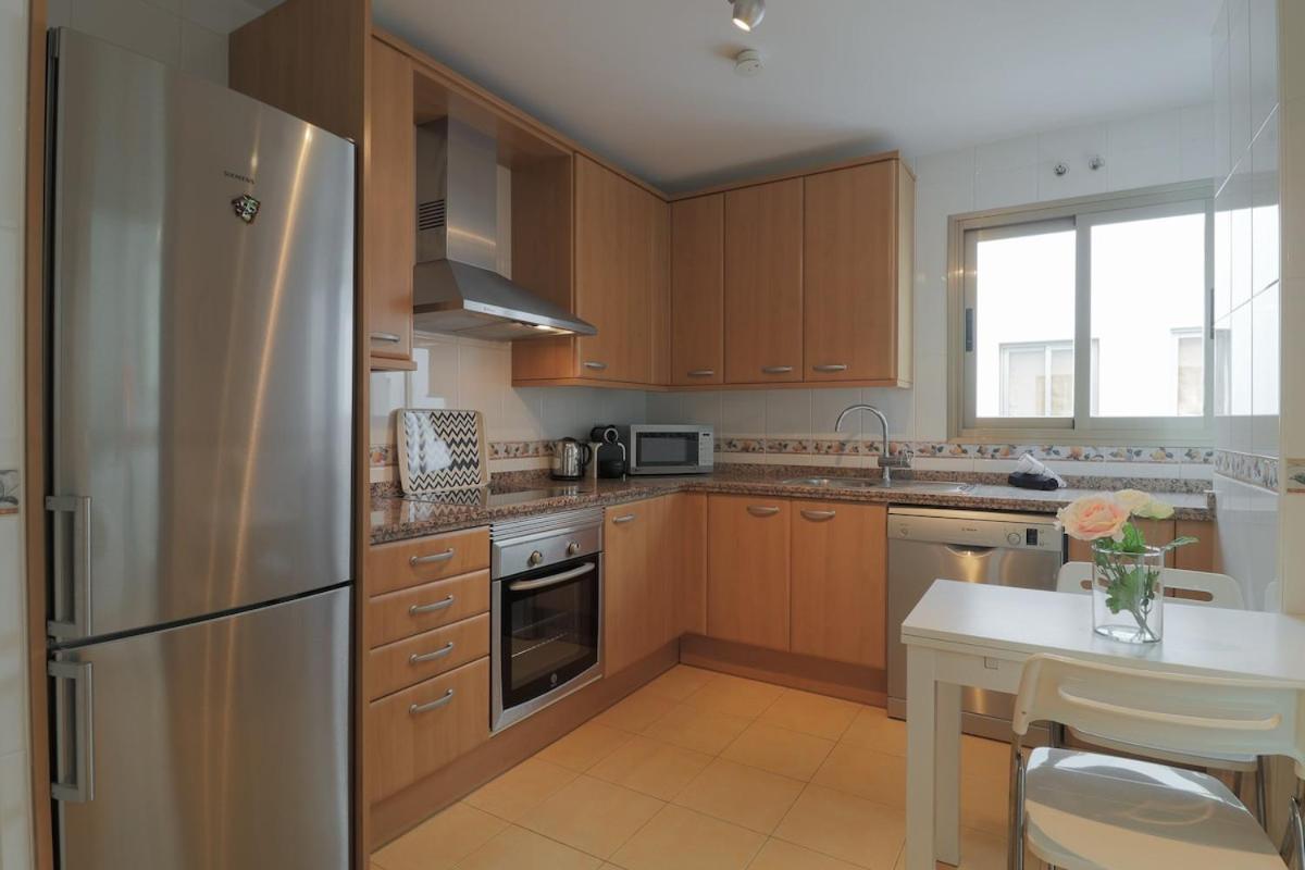 C68 - Seafront Central Apartment Malaga