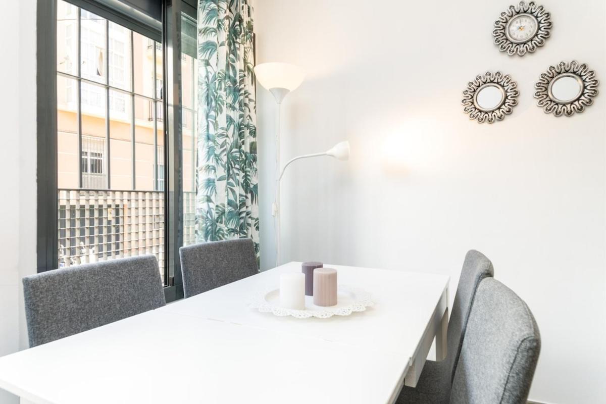 C54 - Homey 2 Bedroom In Town Malaga