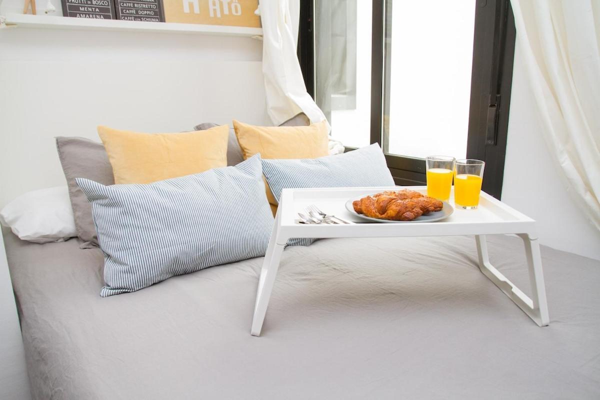 C77 - Romantic Studio In The Center With Terrace Appartement