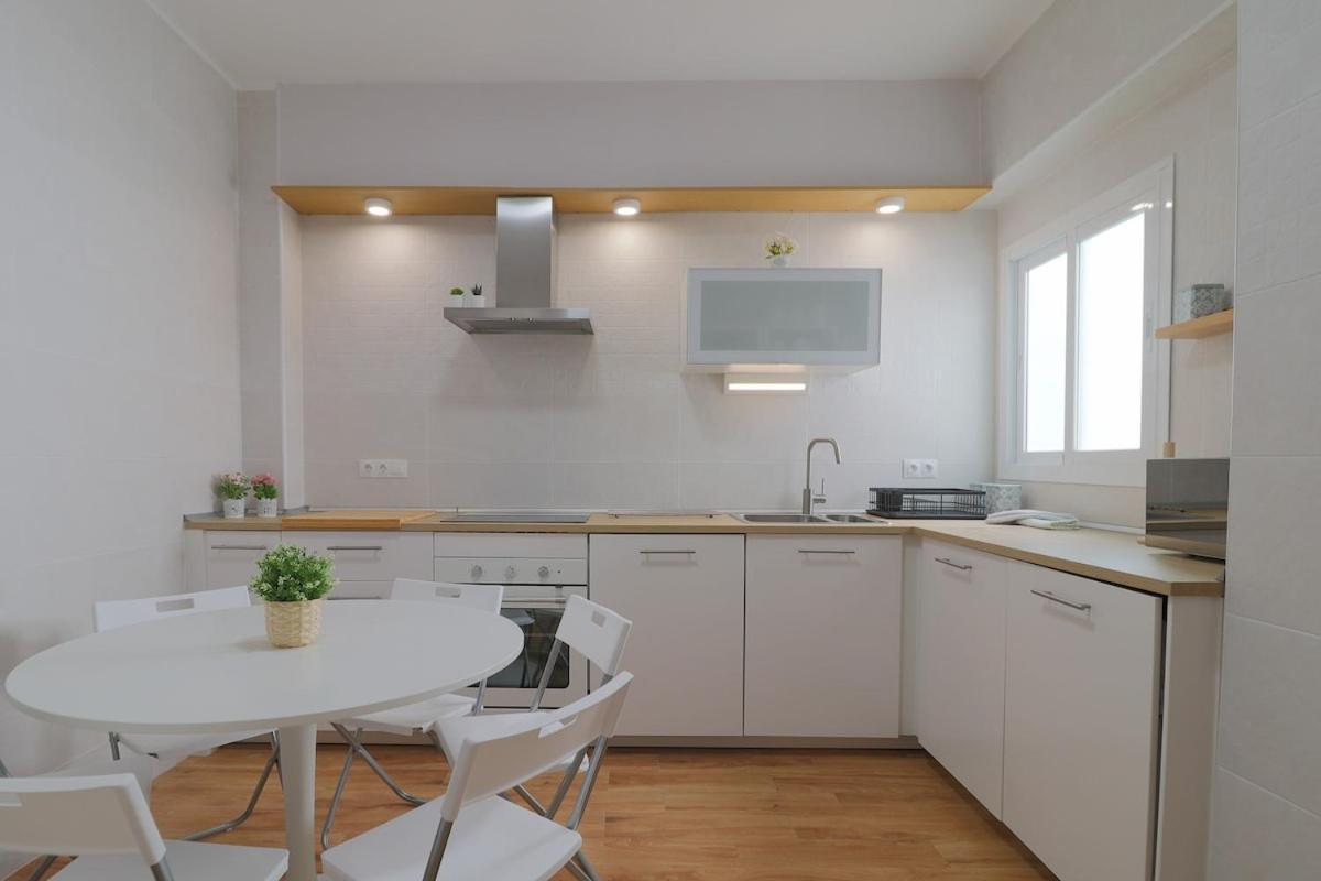Appartement C102 - Huge And Stylish 5 Bedroom By The Center Málaga
