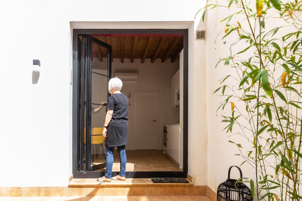 Precioso Con Patio Y Dos En El Barrio De Picasso Apartment Málaga
