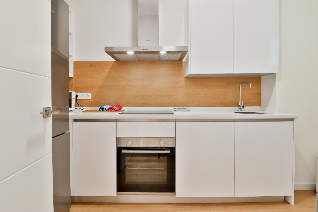 Apartment C74 - Marvelous 3 Bedroom In Historical Málaga