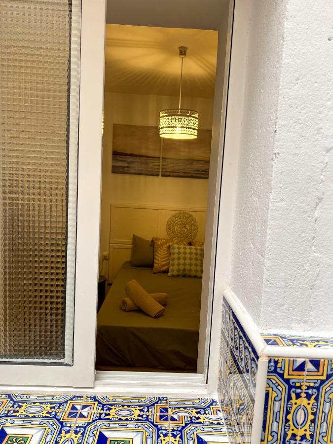 Iyourbasics Lovely Hinestrosa 23 Free Wifi&ac * Malaga