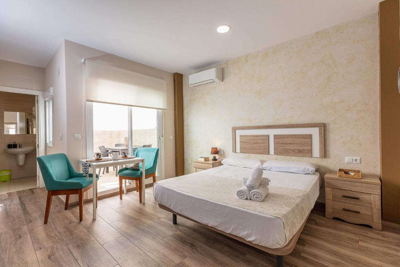 Lola Apartment *