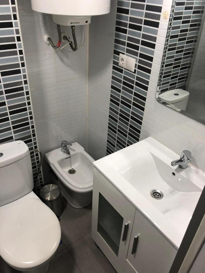 Apartamento Precioso Piso Con Patio A 200m De La Playa Málaga
