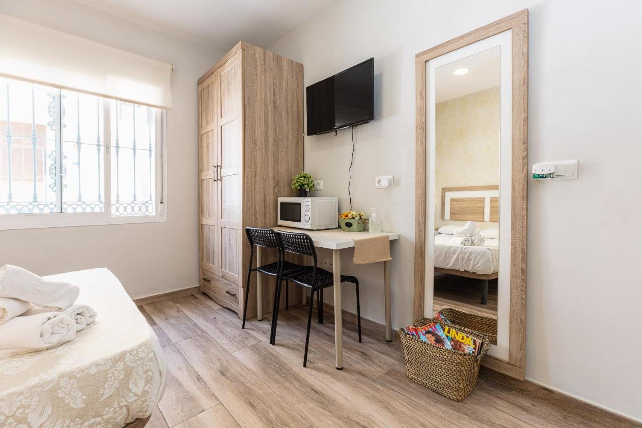 Lola Apartment *