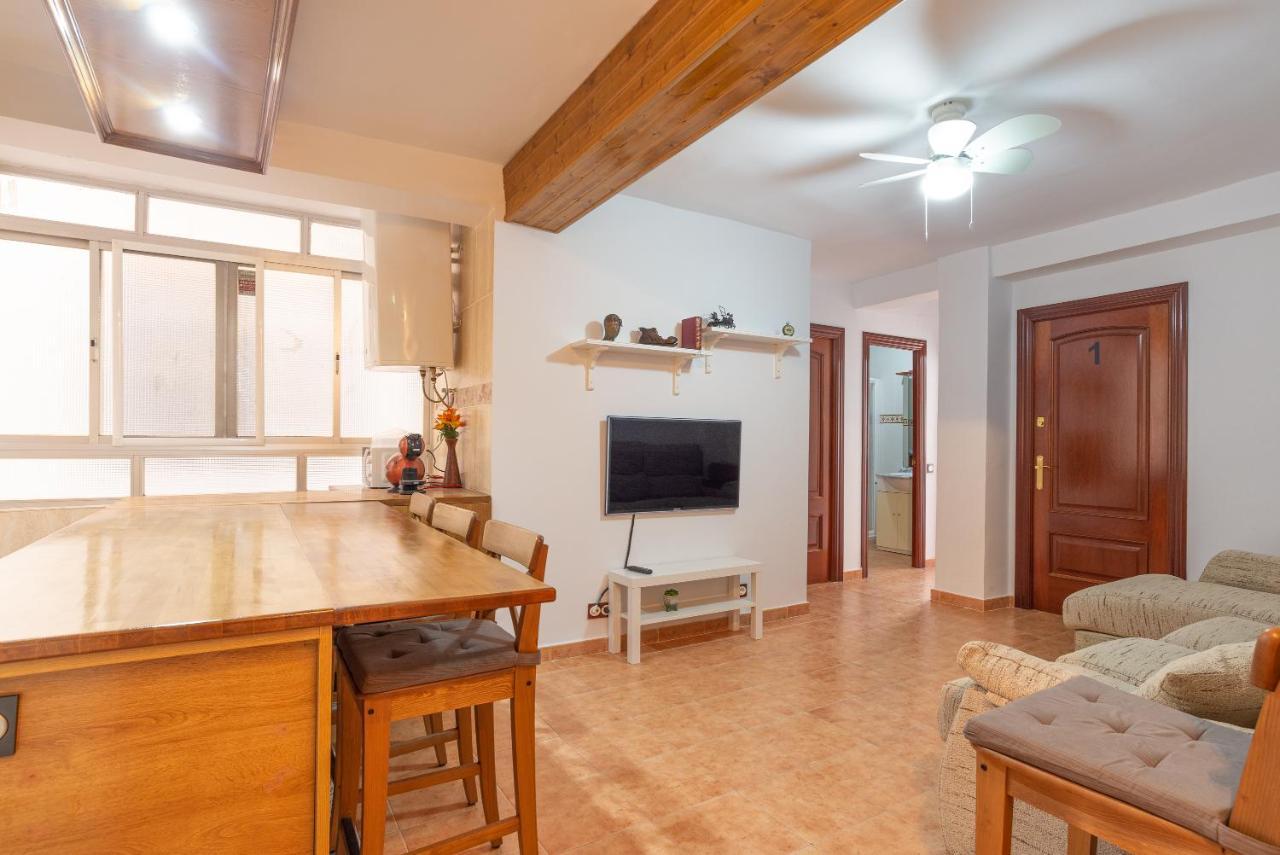 Sunny Harbor House Homestay