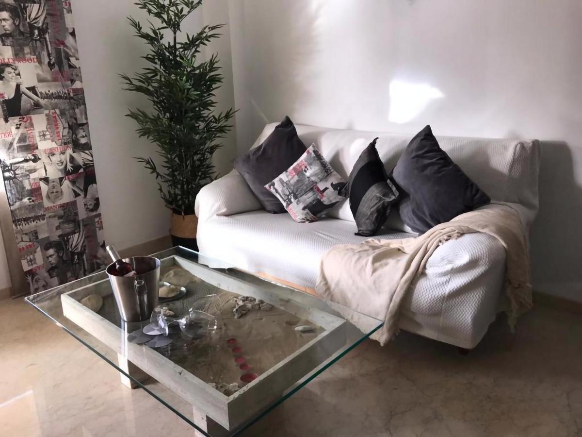 Apartment Mallarme Teatinos
