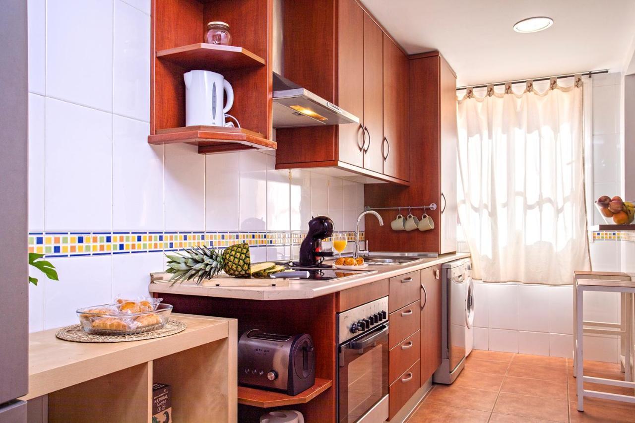 Romar Teatinos Apartment