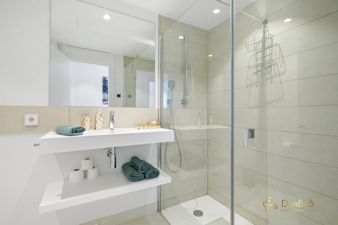 Beautiful With Views In Fuengirola Higueron West Apartment *