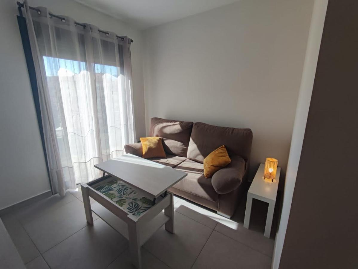 Piso Completo Para 4 Personas -parking Gratuito * Malaga