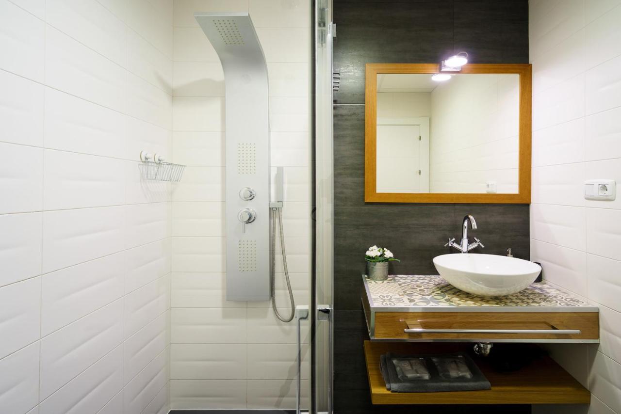 Minimal By Ele Apartment