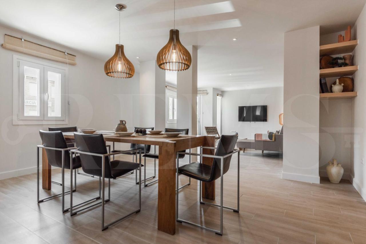 Idyllic&spacious W/ Parking - Center *