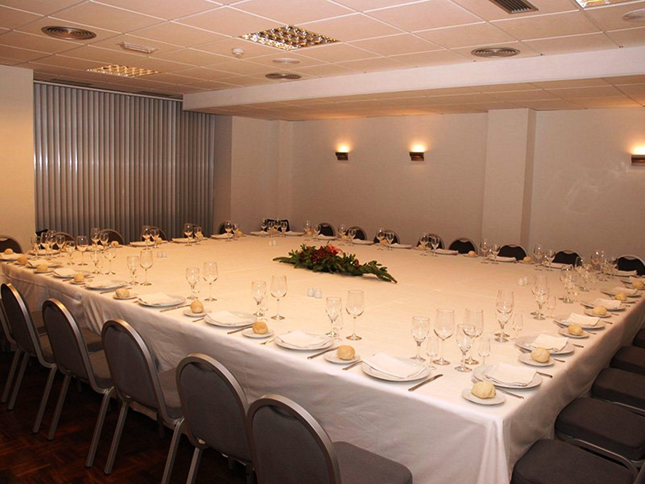 Don Curro Hotel 3*