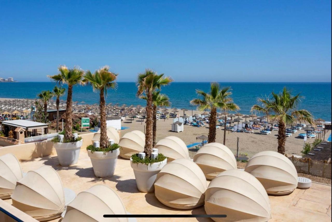 The Wave Collection Sea View 2 Bedrooms Appartement