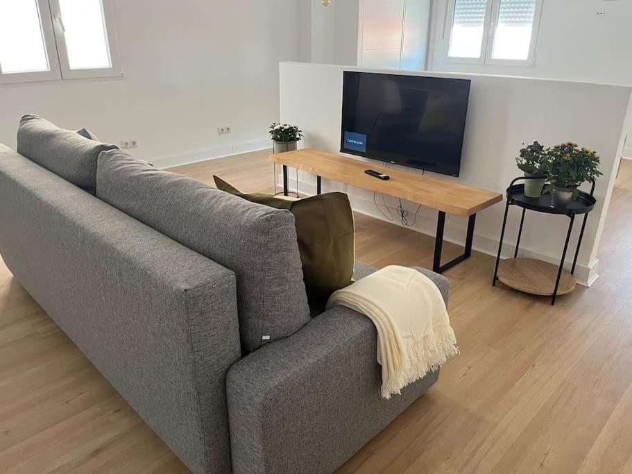 Spacious Loft, Parking Free M Málaga