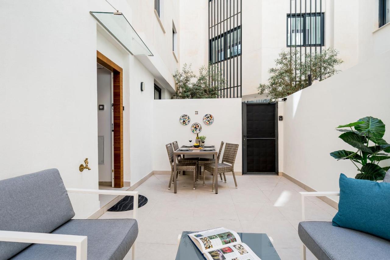 Apartment Deluxe Con Piscina, Terraza & Parking