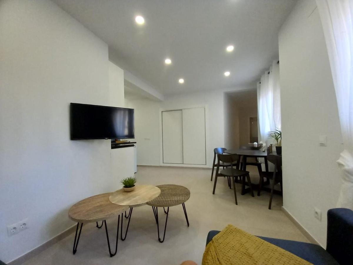 Frailes Apartment