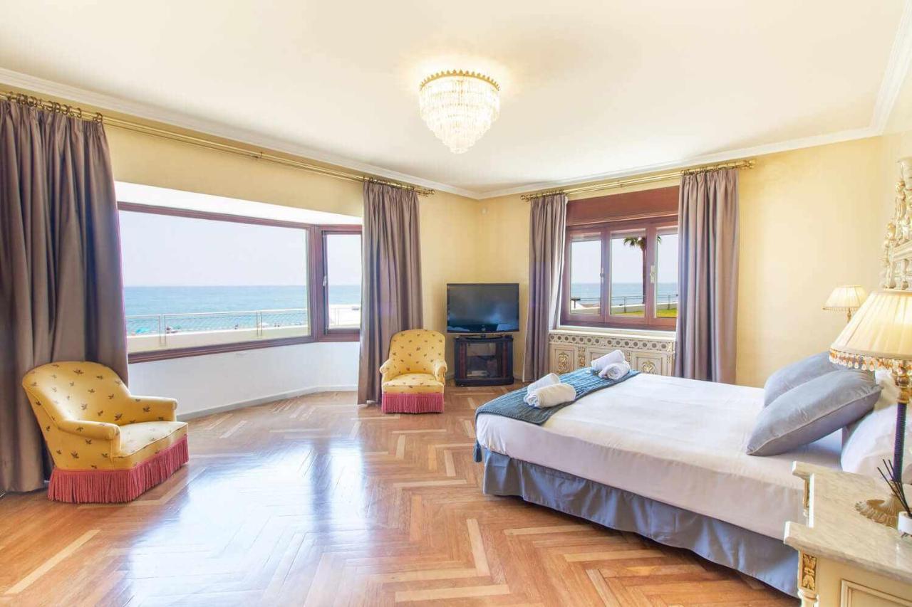 Villa Castle House Luxury Beachfront Malaga
