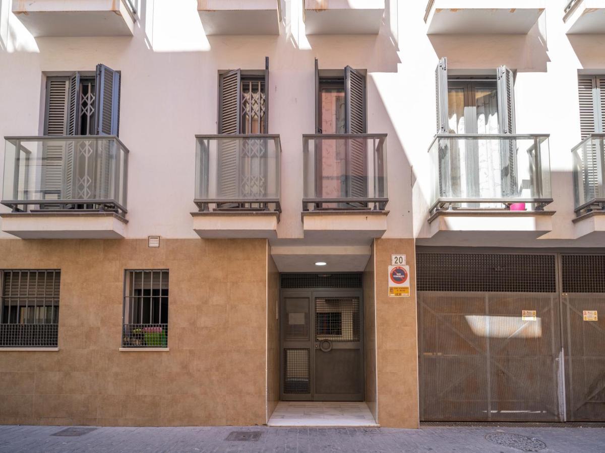 Apartment Sanders Uptown - Cute One-bedroom Near City Center *