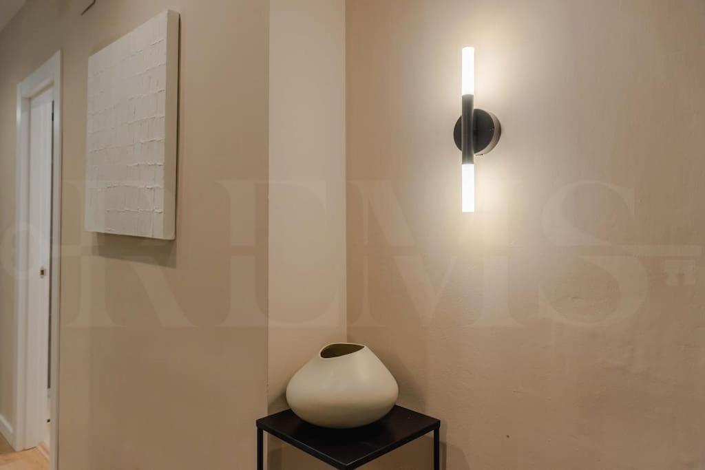 Contemporary Minimalist By Rems * Malaga