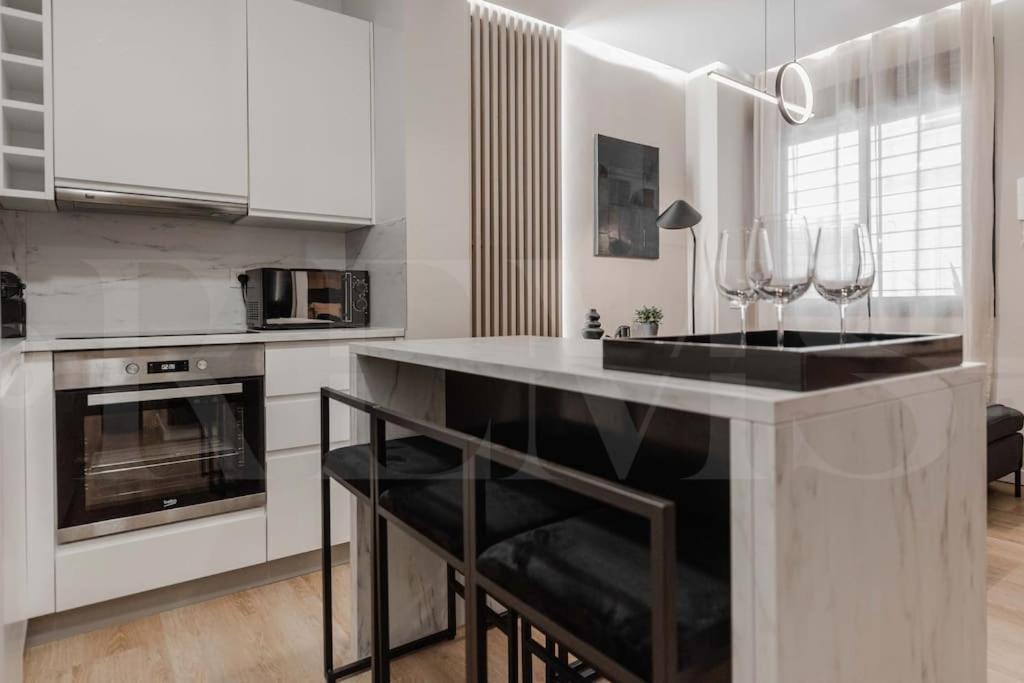 Contemporary Minimalist By Rems * Malaga