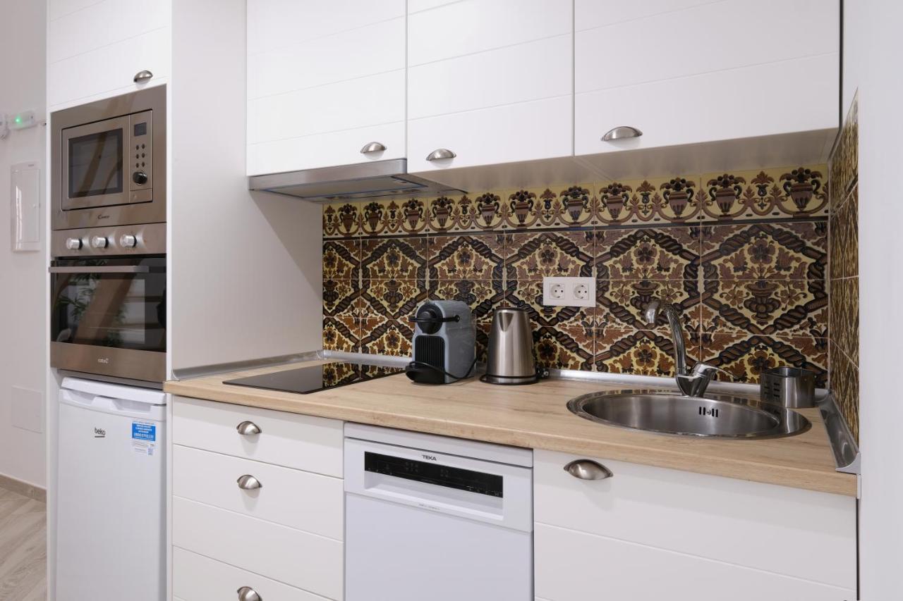 Malasana 51, New Art Apartment, Breakfast Included, Historic Center, Quite Neighborhood, Ml * Málaga