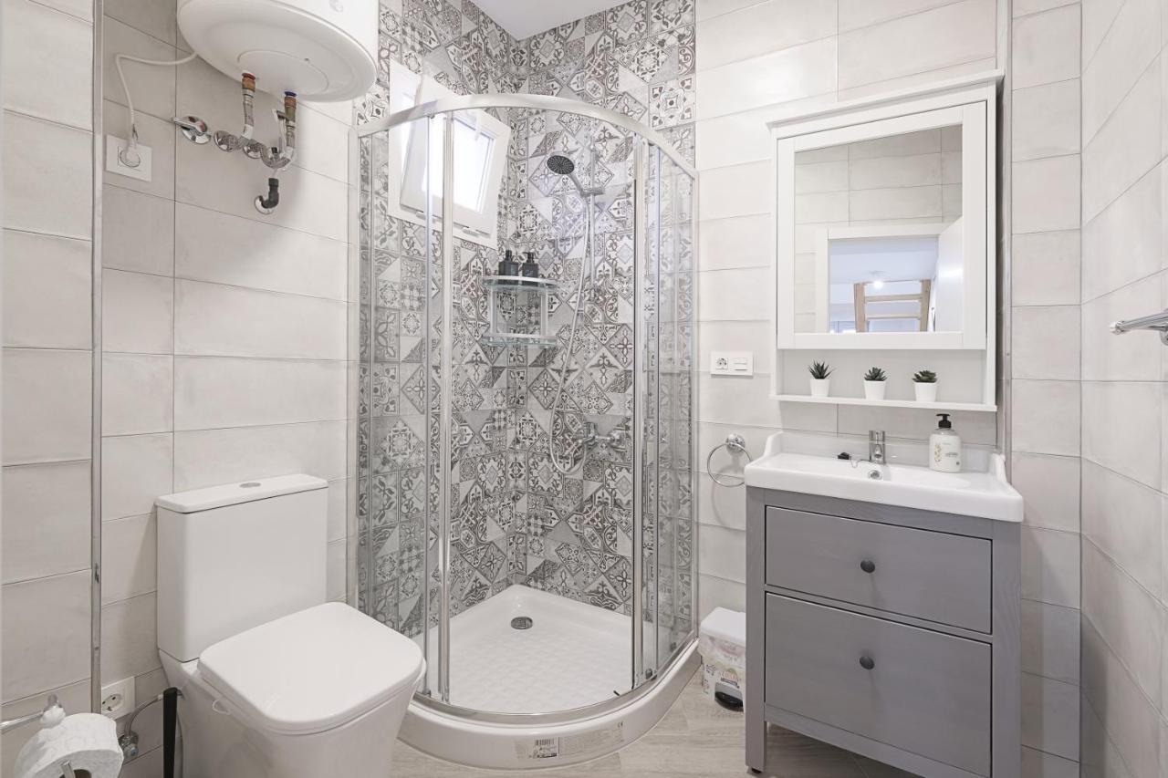 Malasana 51, New Art Apartment, Breakfast Included, Historic Center, Quite Neighborhood, Ml Appartement Málaga