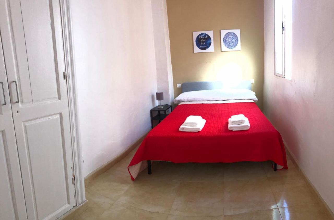 Plaza Del Teatro Apartment