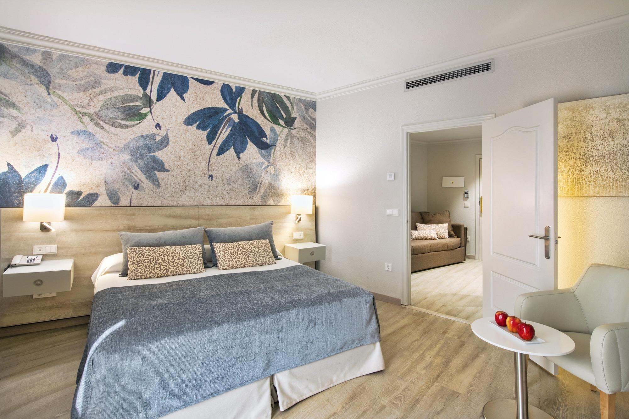 Salles Centro Hotel 4*