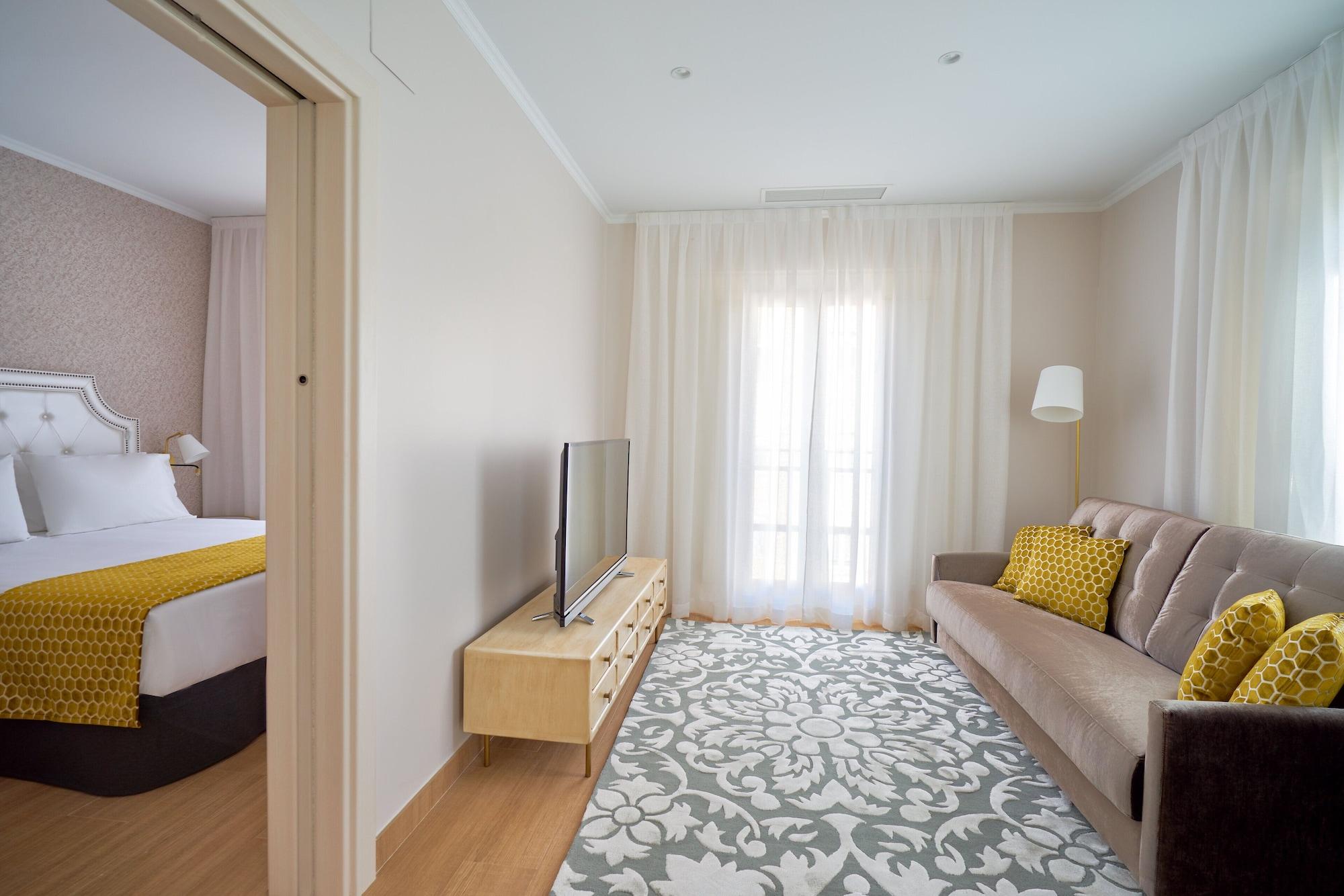 Tandem Soho Apartment