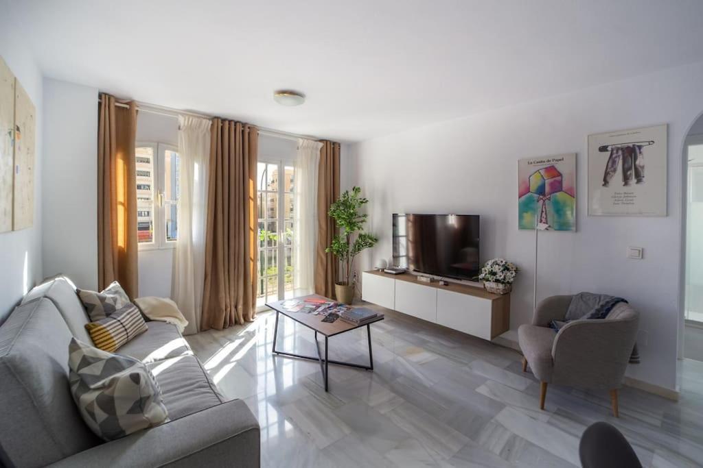 Apartment And Beautiful - Free Parking