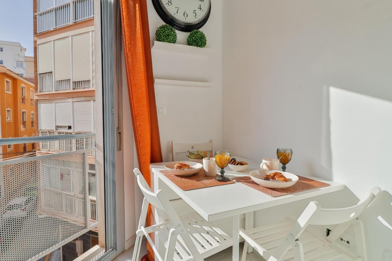 C17 - Friendly Studio Close To Town 3 Apartment Malaga