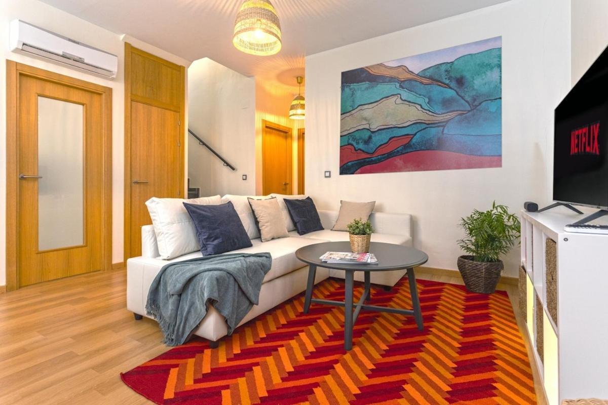 -malagasunapts- Privateterrace Freeparking Pool Malaga