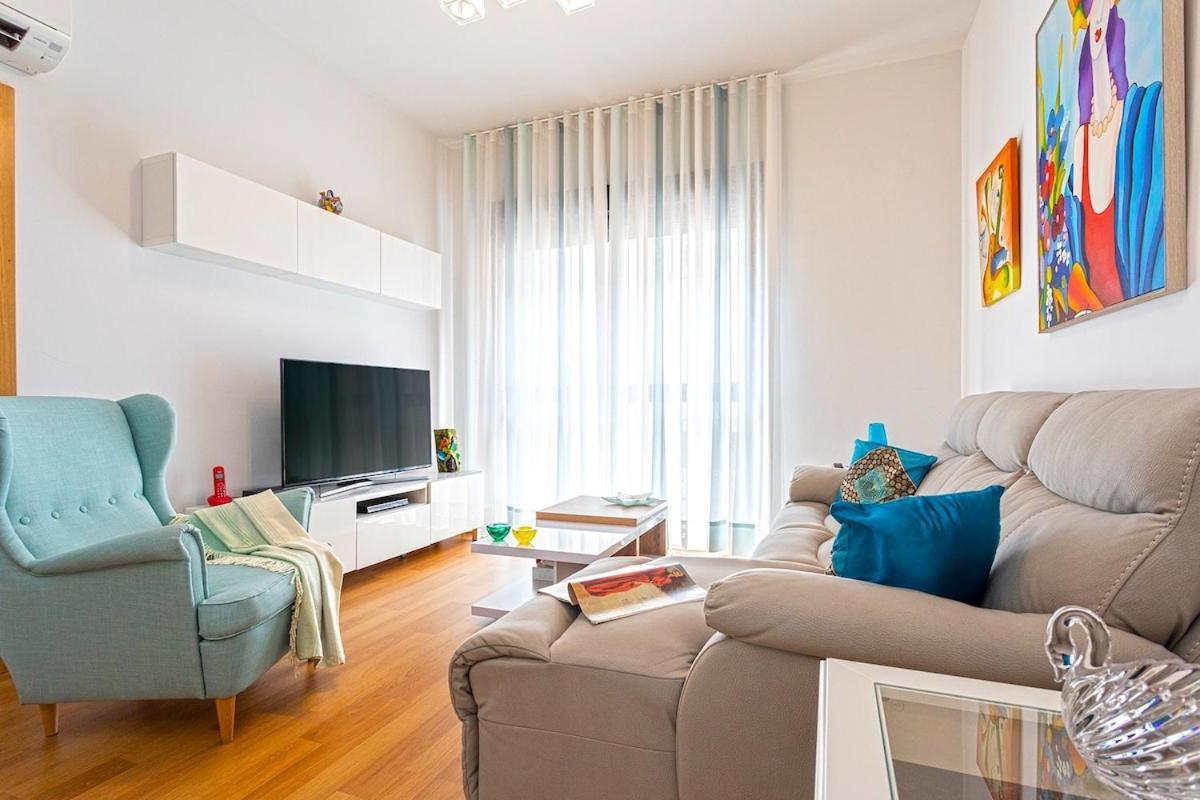-malagasunapts- Huge & * Pool* Freepark* Appartement Málaga